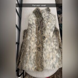 Faux fur vest - small